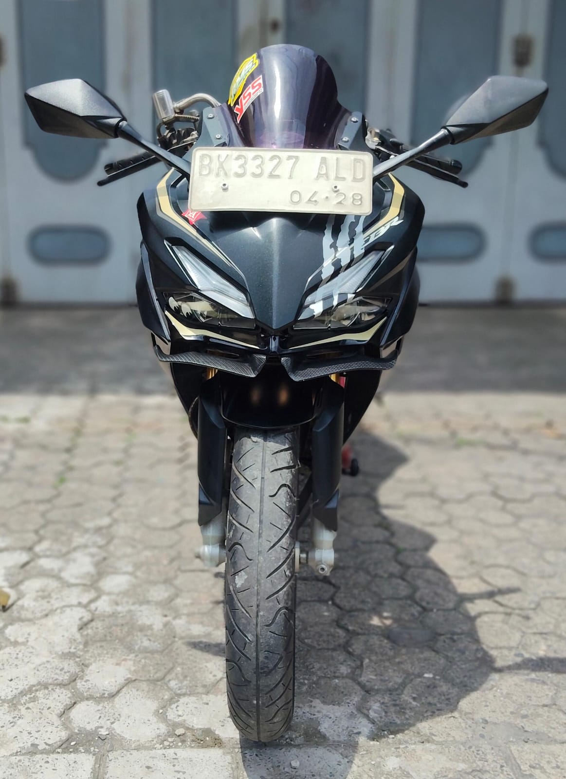 HONDA CBR 150 2023