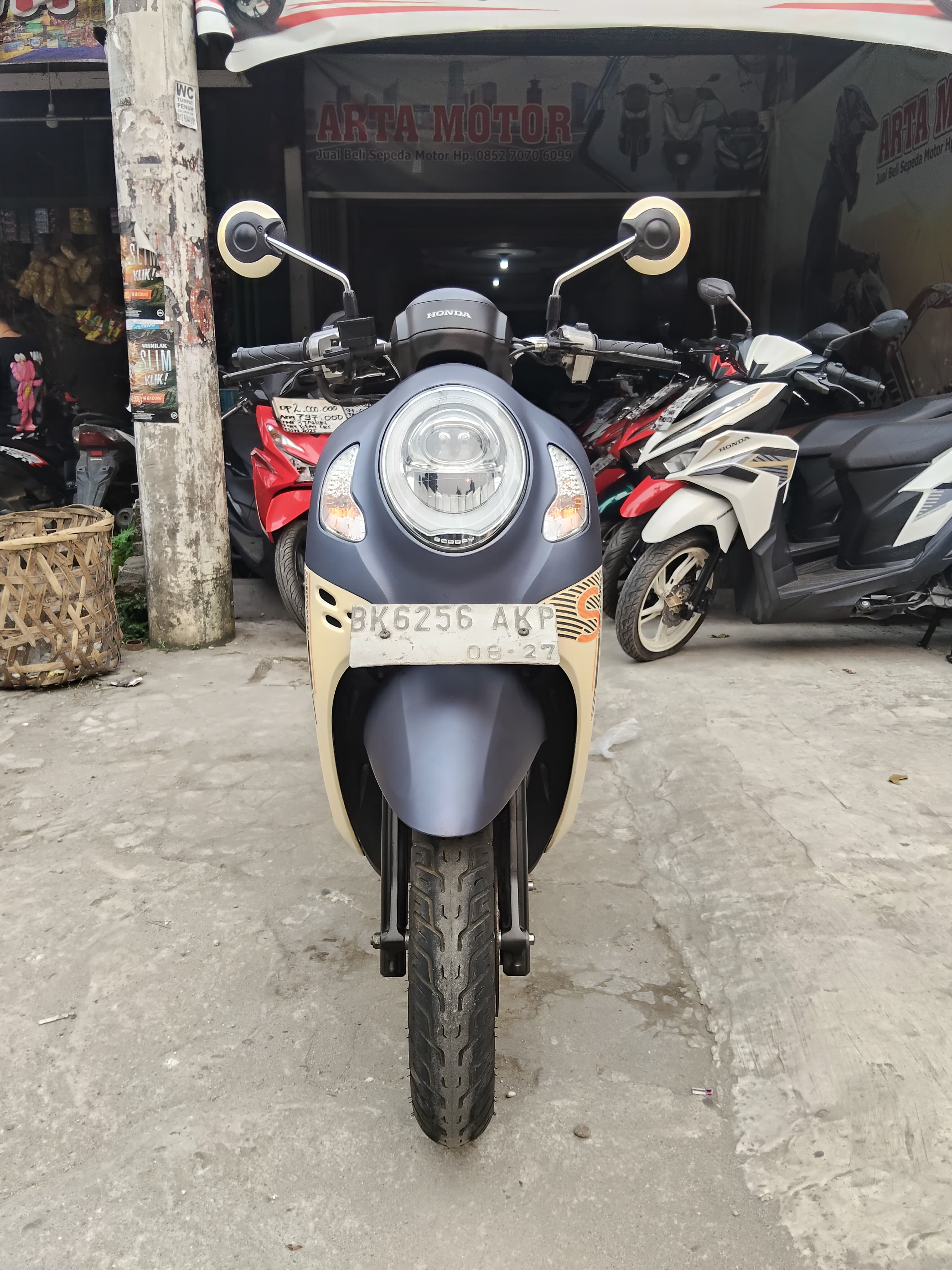 HONDA SCOOPY 2022